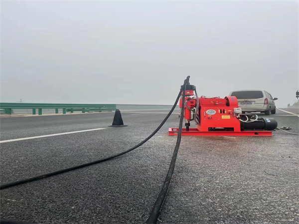 滨州马路路基路面开裂下沉注浆加固灌浆